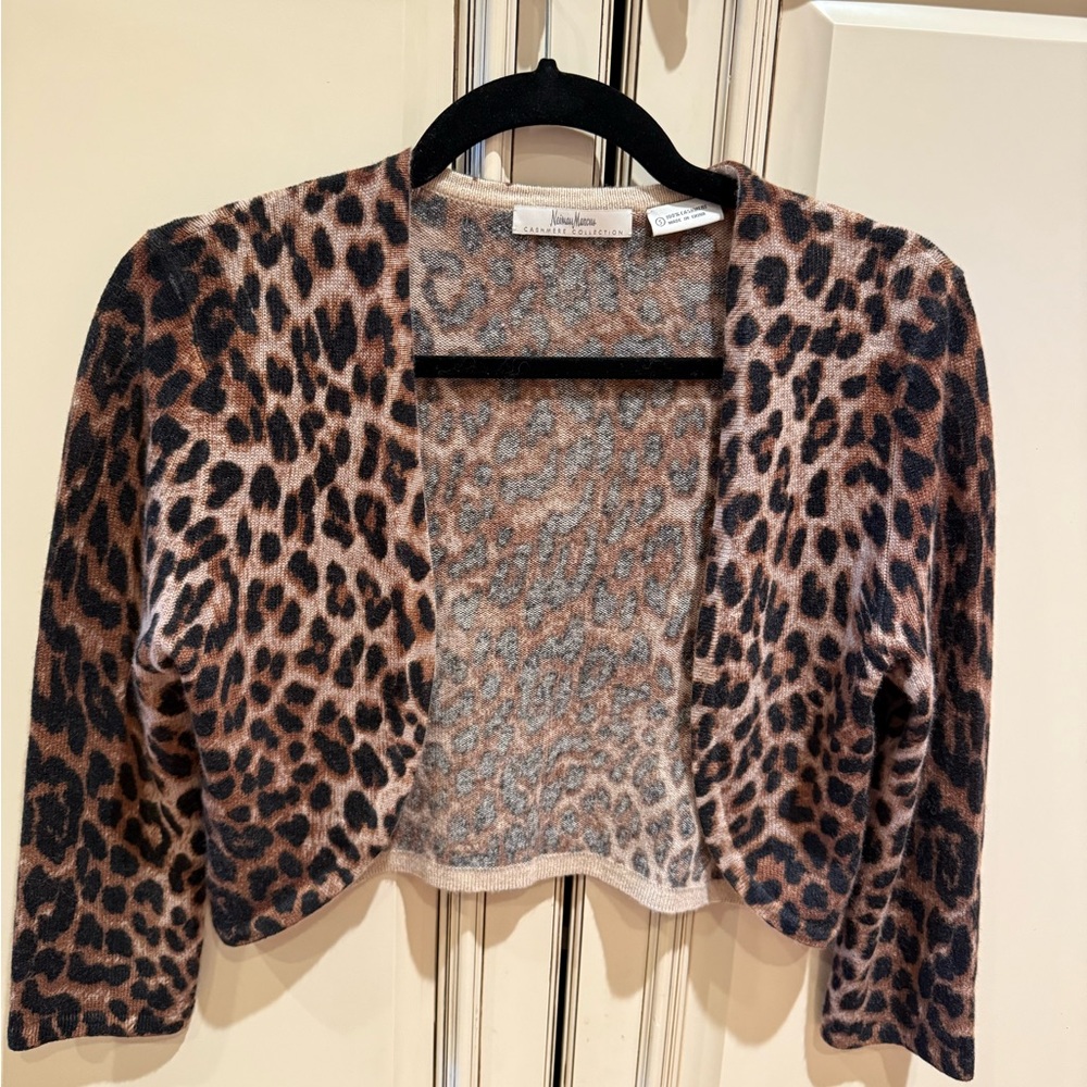 Neiman Marcus Cashmere Collection Sweater